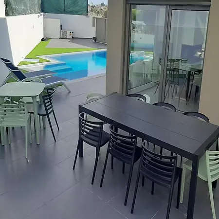 Luxury House With Pool And Near Lisbon *