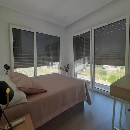 Luxury House With Pool And Near Lisbon